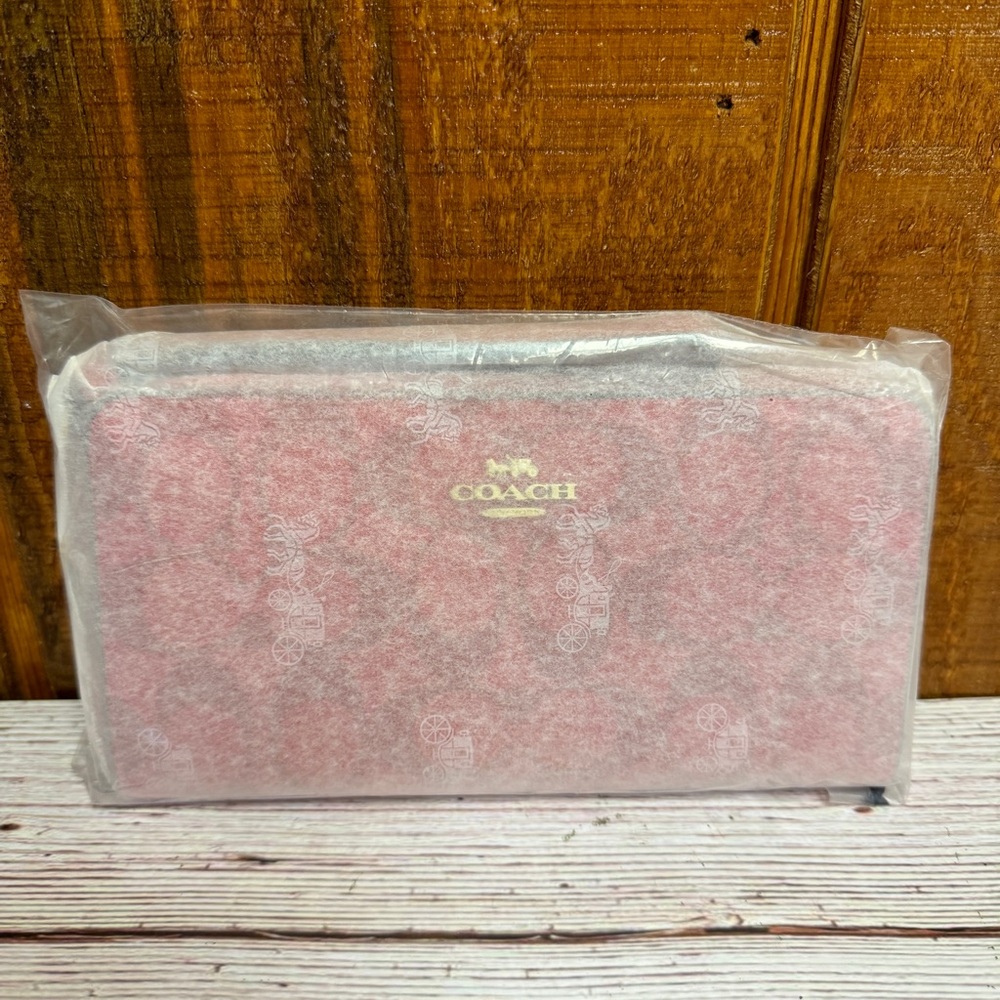 Coach Long Zip Around Wallet In Signature Canvas - Miami Red - Picture 3 of 4